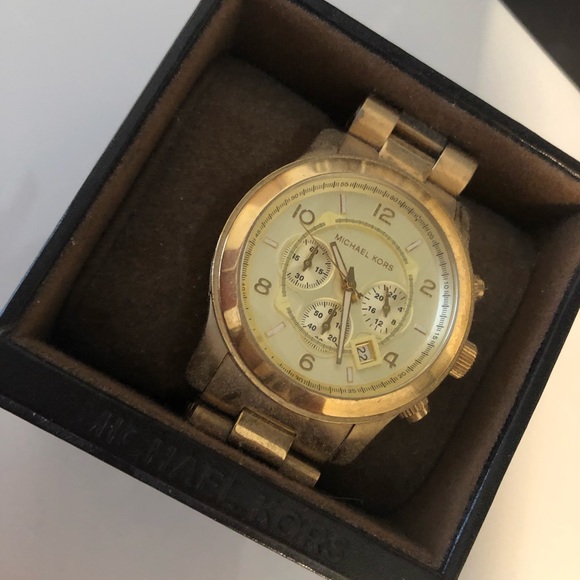 Michael Kors Gold Unisex Runway Watch - Picture 1 of 2